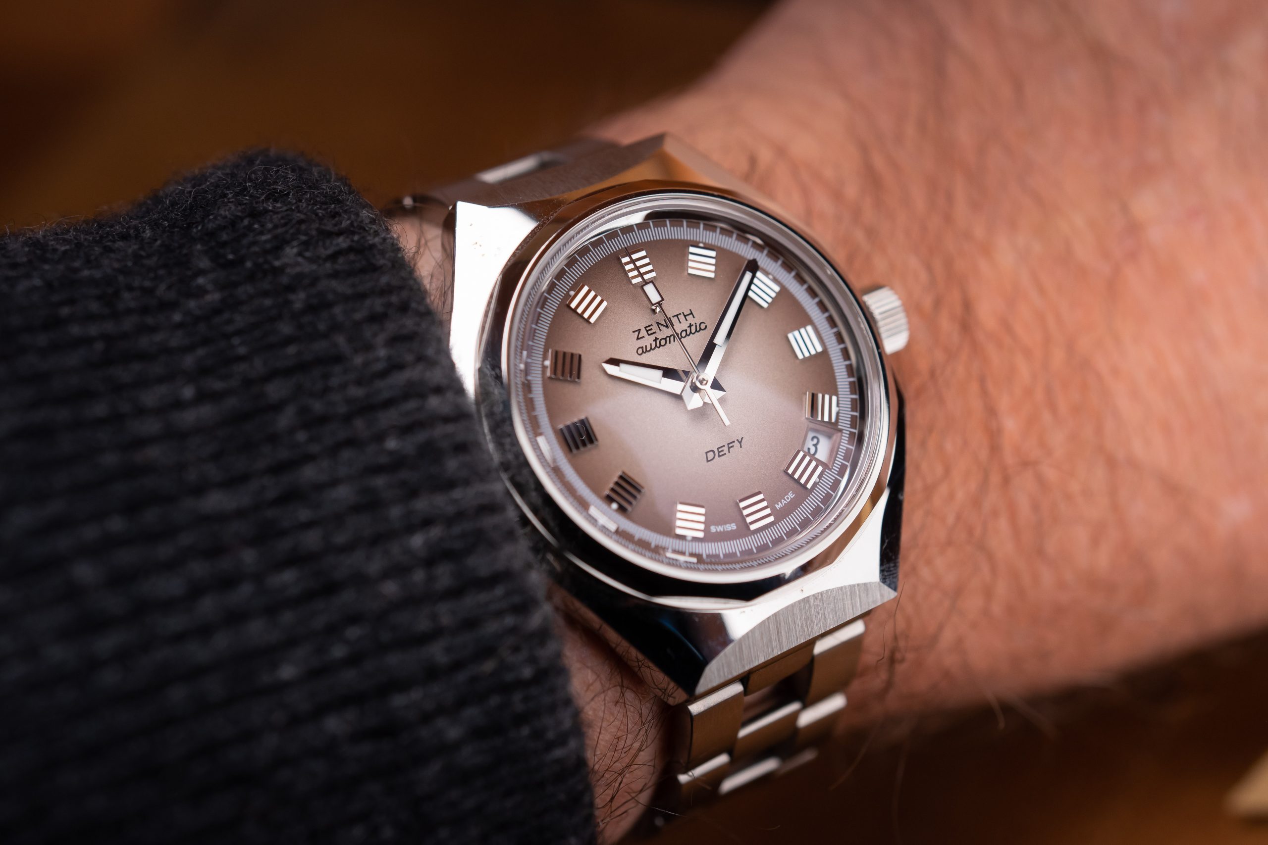 Hands-On Review Zenith Defy Revival A3642, Predecessor to the