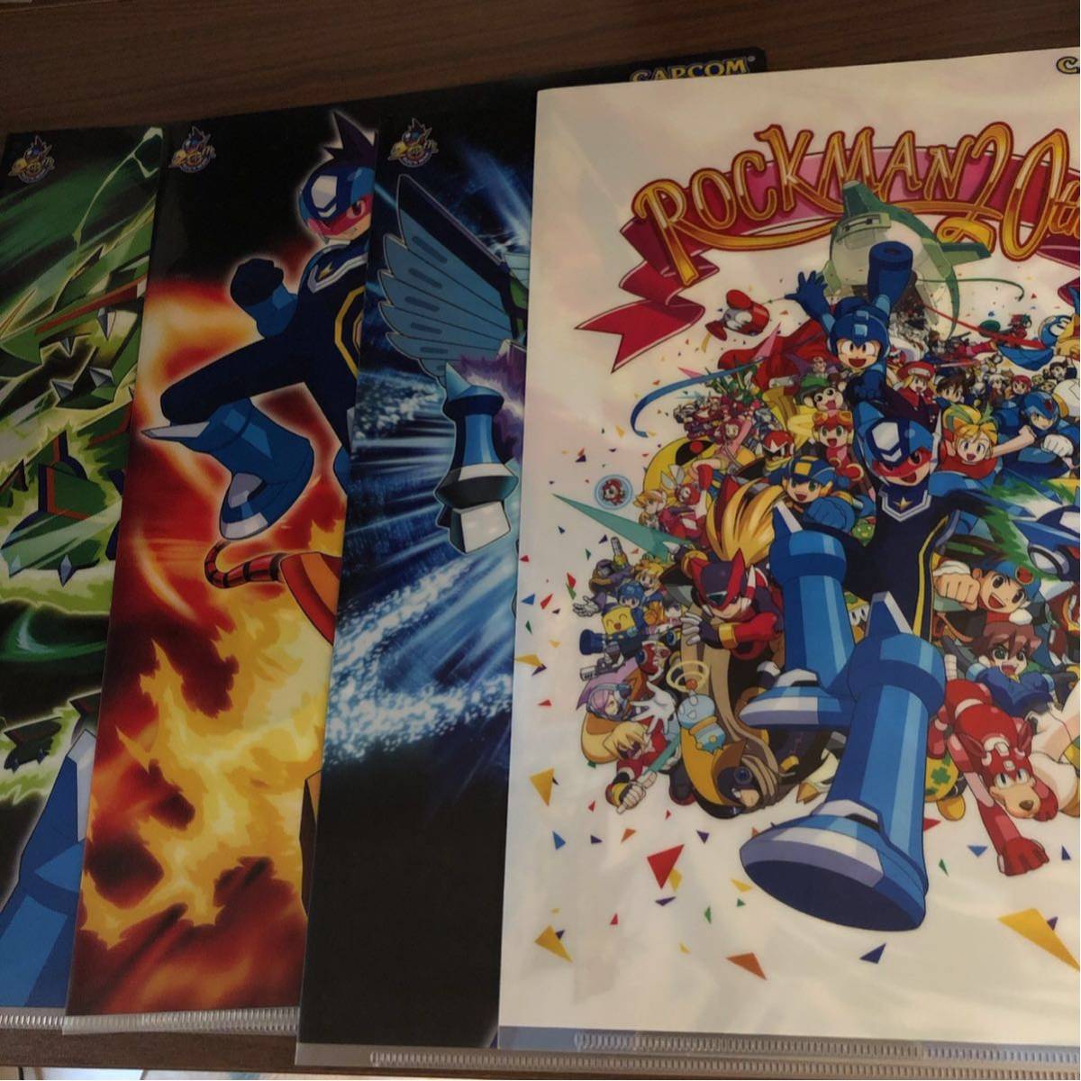 Yahoo!オークション - ロックマン 20周年 クリアファイルセット 流星の