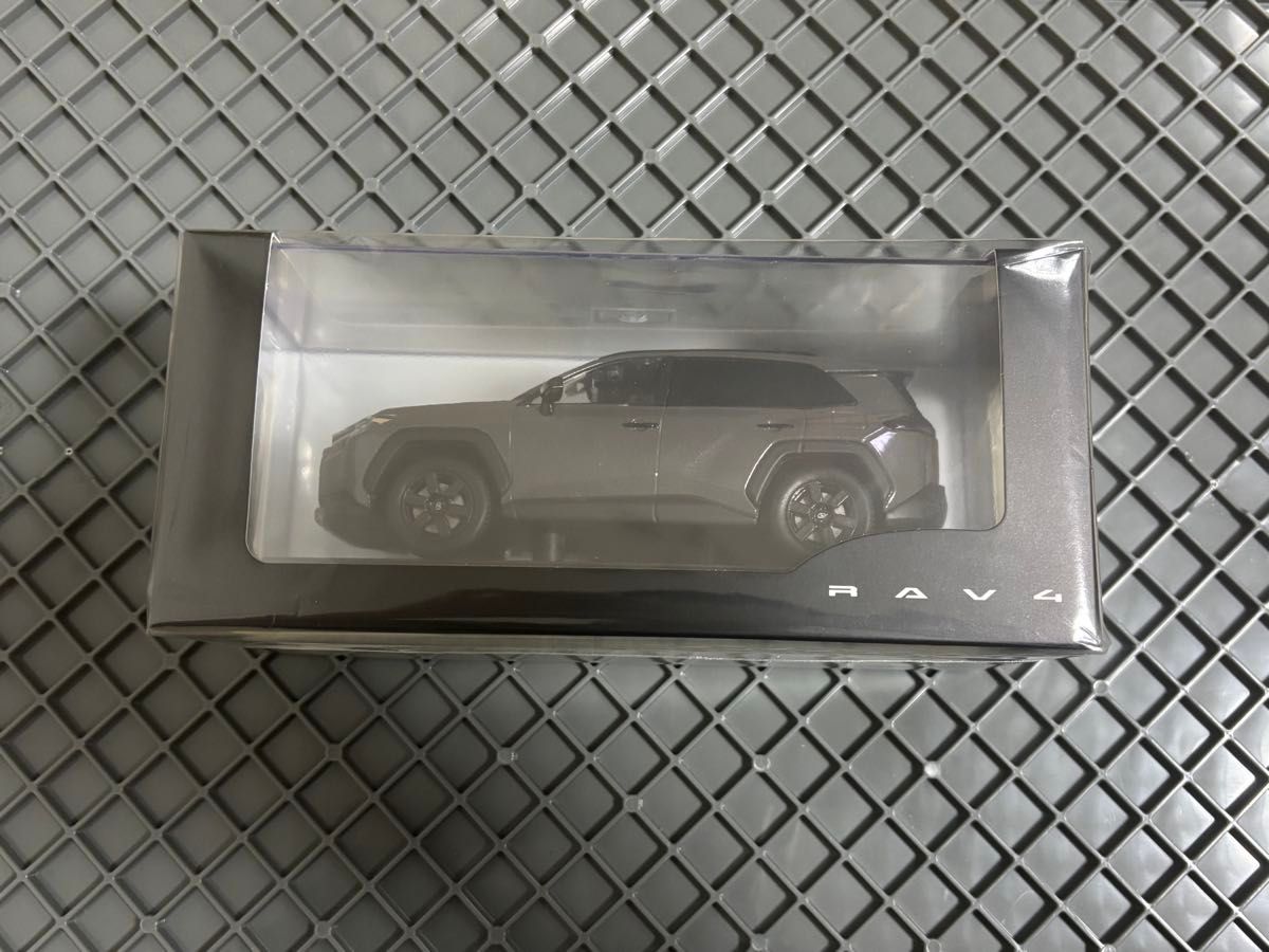 1 新型RAV4 カラーサンプル 25/12/18発売 Adventure アーバンロック