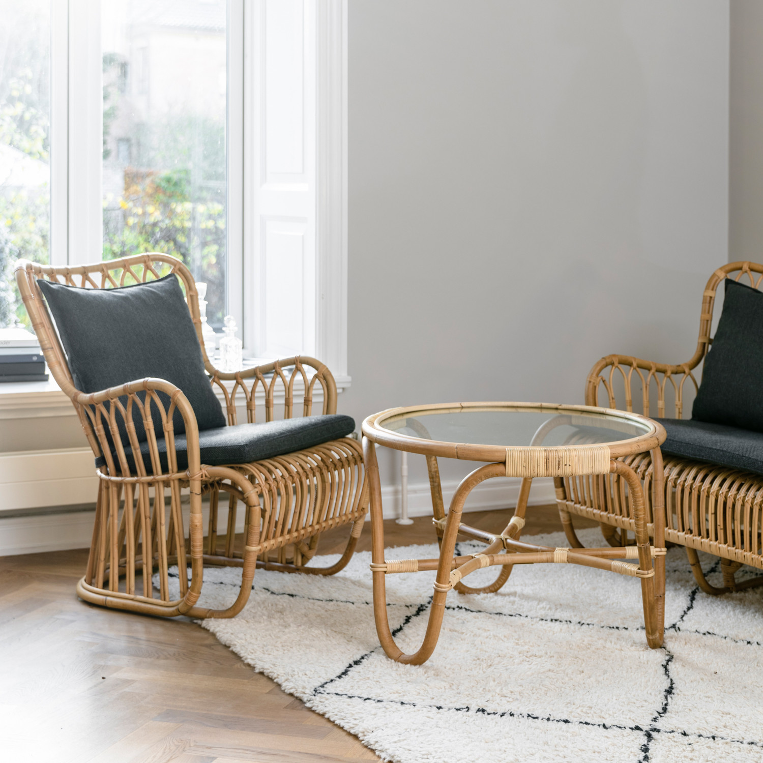 Sika Design Arne Jacobsen Charlottenborg Table - Rattan Side Table