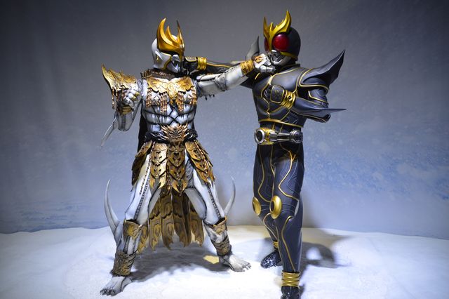仮面ライダークウガ」富永研司、25周年で再び“超変身” 「超クウガ展