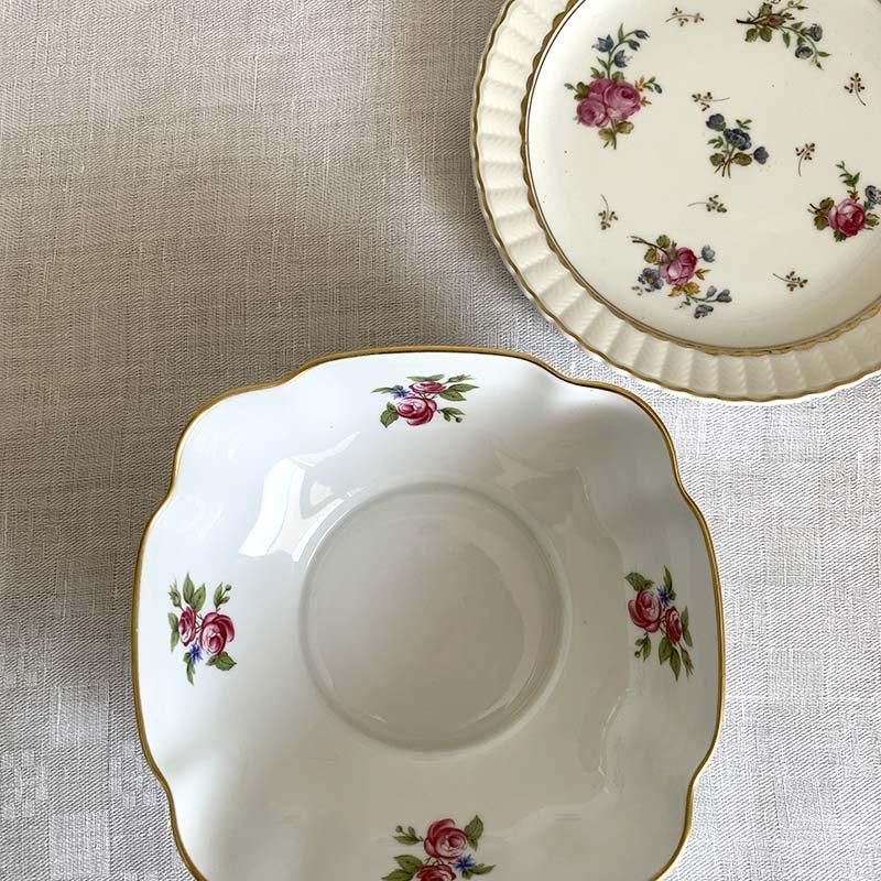 ベルナルド花柄深皿 LIMOGES 存在感