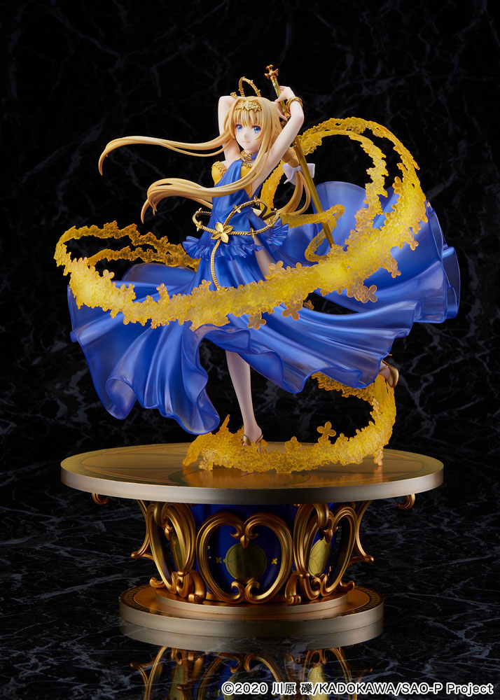 ソードアート・オンライン』より、クリスタルドレス姿の「アリス」が