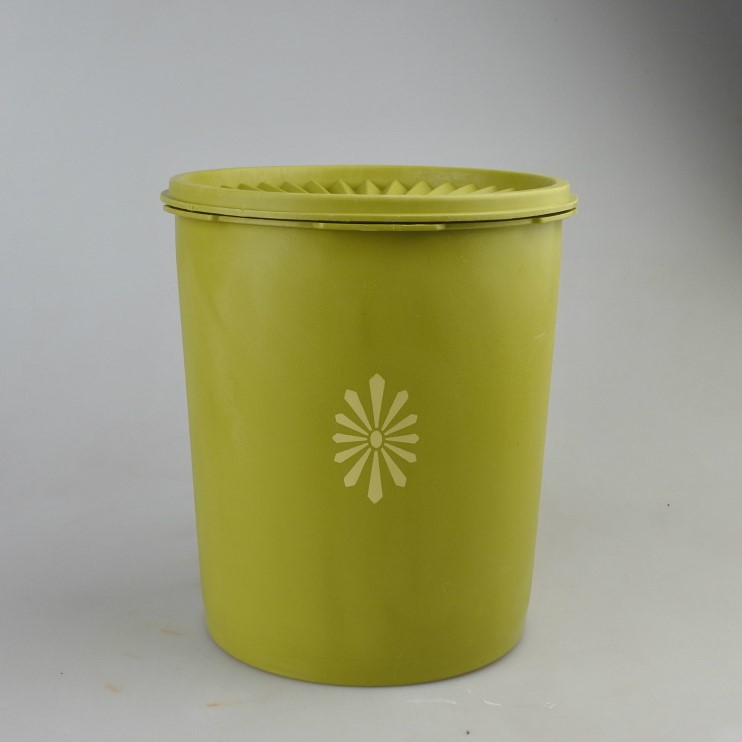 ビンテージ】日本製Tupperware（タッパーウェア） マキシデコレーターM