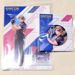 カプコンストア 池袋 アクスタ 缶バッジ バイオハザード レオン - メルカリ