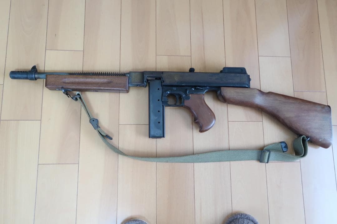 MGC トンプソン M1921(SMG刻印） モデルガン Yahoo!オークション - MGC トンプソン M1921 モデルガン SMG刻印有