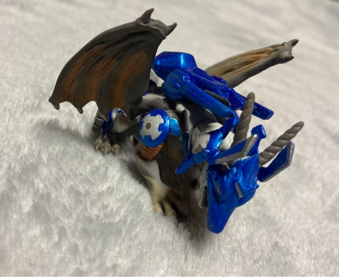 デュエルマスターズ　ボルメテウスホワイトドラゴン　未使用　立体フィギュア　レア Amazon.co.jp: デュエルマスターズ 【 ボルメテウス・ホワイト
